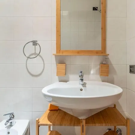 Free Parking & Free Wifi- Near Historic Center & Pet Friendly * Trento