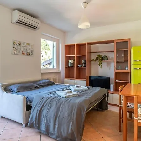 Free Parking & Free Wifi- Near Historic Center & Pet Friendly Trento